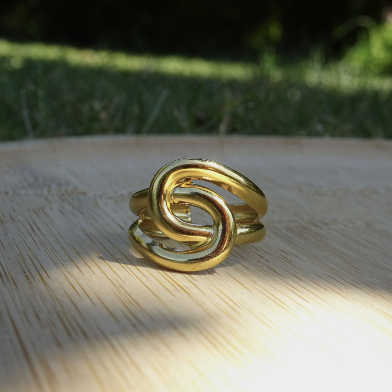 Bague croisée